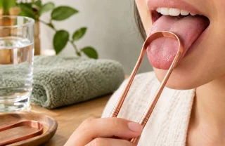 چگونه جرم روی زبان را از بین ببریم؟